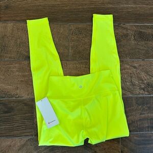 Lululemon Athletica Yellow Leggings High-Performance Design
